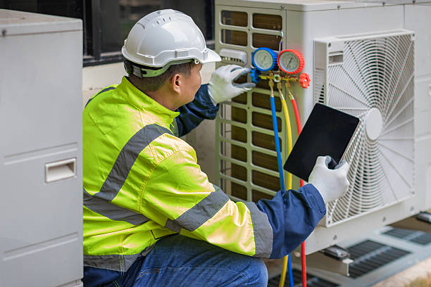 Professional Hvac technician working in Watchung, NJ